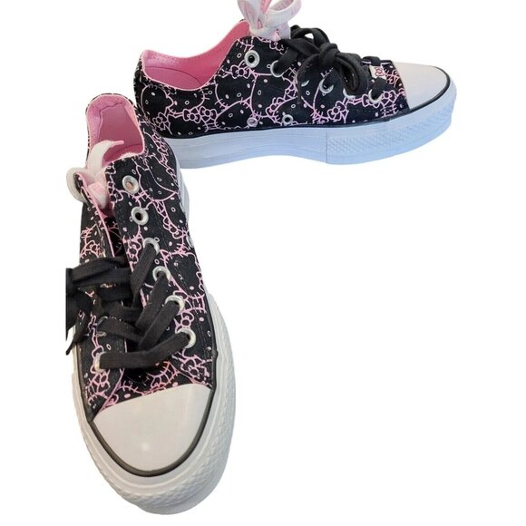 Limited edition Converse Hello Kitty Chuck Taylor Hello Kitty Platform Sneaker. - Picture 1 of 4